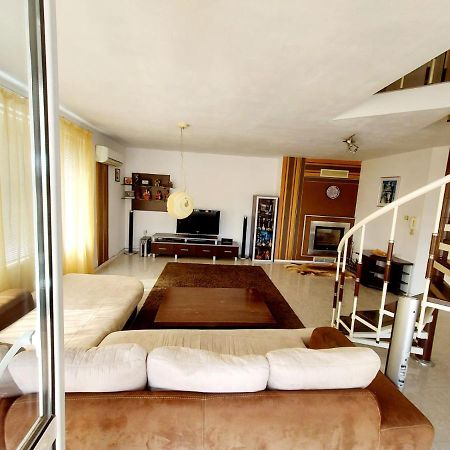 Comfort Flat Burgas Exterior foto