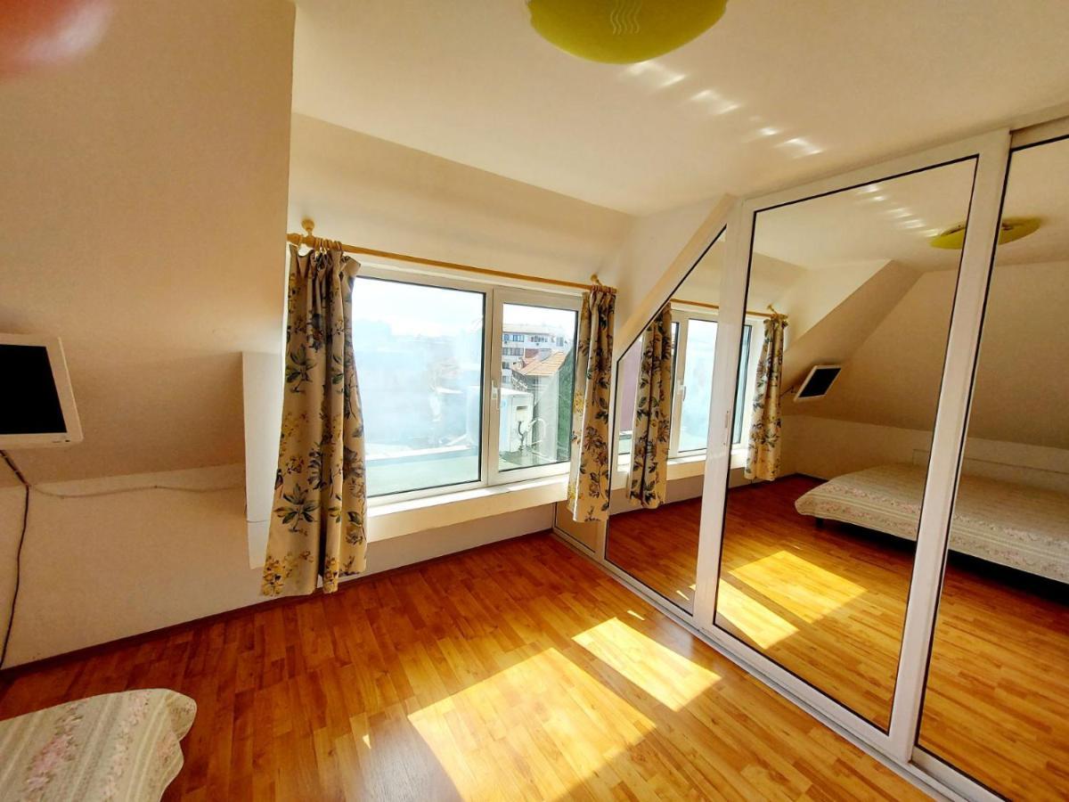 Comfort Flat Burgas Exterior foto